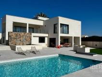 Prodej rodinného domu, Torrevieja, Španělsko, 200 m2