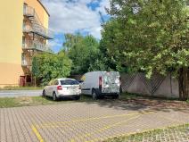 Prodej garážového stání, Klecany, 12 m2