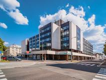 Pronájem kanceláře, Hradec Králové, Nerudova, 300 m2