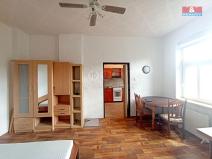 Pronájem bytu 1+1, Karlovy Vary - Stará Role, Dlouhá, 37 m2