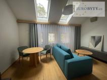 Pronájem bytu 1+kk, Praha - Vršovice, Bartoškova, 40 m2