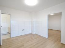 Prodej bytu 3+1, Horšovský Týn, Pionýrů, 87 m2