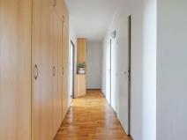 Prodej bytu 3+1, Praha - Kobylisy, Mirovická, 74 m2