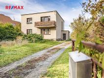 Prodej rodinného domu, Panenské Břežany, K dálnici, 202 m2