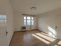 Pronájem bytu 3+1, Praha - Libeň, Pod Vlachovkou, 84 m2