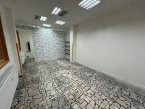 Pronájem obchodního prostoru, Jeseník, Masarykovo nám., 78 m2