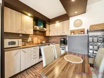 Prodej bytu 3+kk, Ostrov, Vančurova, 70 m2