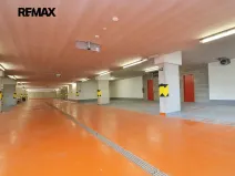 Pronájem garážového stání, Praha - Hlubočepy, Miloše Havla, 16 m2