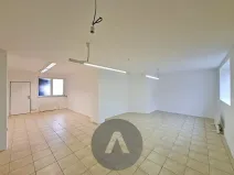 Pronájem obchodního prostoru, Rosice, Trávníky, 70 m2