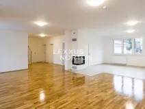 Pronájem vily, Praha, Ke smrčině, 260 m2