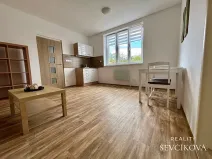 Pronájem bytu 2+kk, Dobřenice, 46 m2