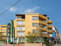 Pronájem obchodního prostoru, Praha - Kobylisy, U třešňovky, 224 m2