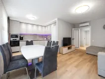 Prodej bytu 3+kk, Praha - Prosek, Jablonecká, 74 m2
