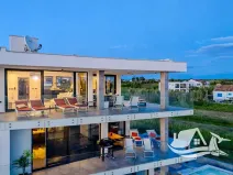 Prodej bytu 4+kk, Privlaka, Chorvatsko, 186 m2