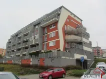 Pronájem garážového stání, Zlín, Zelinova, 14 m2