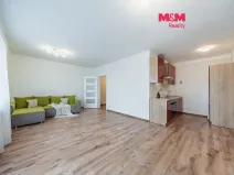 Pronájem bytu 1+kk, Velký Osek, U hřiště, 38 m2
