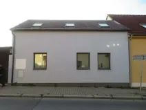 Dražba rodinného domu, Praha - Dolní Chabry, Kobyliská, 90 m2