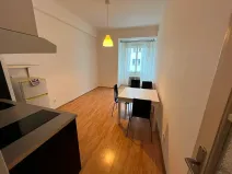 Prodej bytu 1+1, Praha - Vršovice, Užocká, 49 m2
