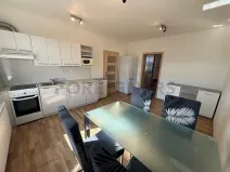 Pronájem bytu 2+kk, Hradec Králové, Střelecká, 52 m2