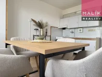Prodej bytu 1+1, Ostrov, Jungmannova, 37 m2