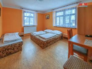 Prodej ubytování, Staré Křečany - Brtníky, 330 m2