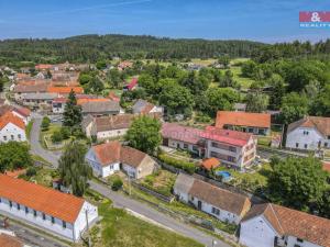 Prodej rodinného domu, Břežany, 180 m2