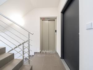 Prodej bytu 4+kk, Praha - Hlubočepy, Pod třešněmi, 140 m2