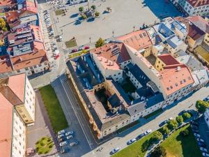 Prodej ubytování, Kroměříž, Velké náměstí, 4370 m2
