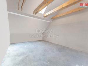 Prodej bytu 3+kk, Libenice, 88 m2
