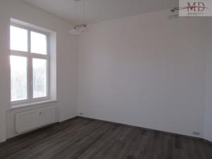 Pronájem bytu 2+kk, Teplice, Myslbekova, 57 m2