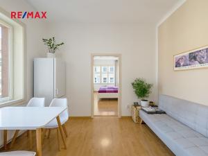 Prodej bytu 2+kk, Praha - Malá Strana, Újezd, 47 m2