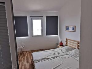 Prodej apartmánu, Dobrá Voda (Добра Вода), Černá Hora, 450 m2