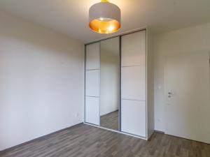 Prodej bytu 2+kk, Praha - Modřany, Rorýsová, 52 m2