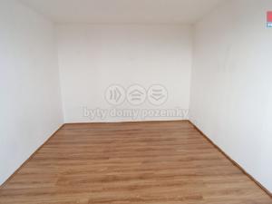 Prodej bytu 1+1, Krupka - Maršov, Karla Čapka, 35 m2