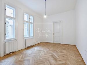 Prodej bytu 2+kk, Praha - Dejvice, Na Pískách, 65 m2