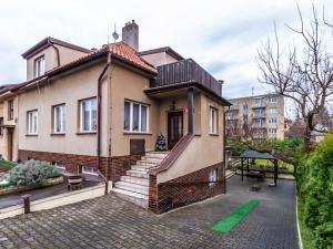 Prodej rodinného domu, Praha - Vokovice, Na luzích, 250 m2
