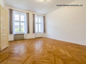 Prodej bytu 3+kk, Praha - Karlín, U nádražní lávky, 101 m2