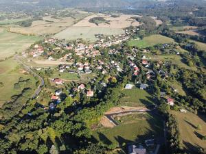 Prodej pozemku pro bydlení, Buš, 1243 m2