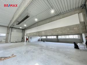 Pronájem výrobních prostor, Husinec, 1400 m2