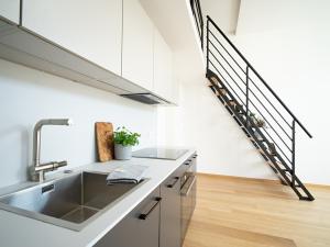 Pronájem bytu 1+kk, Praha - Žižkov, Jeronýmova, 30 m2