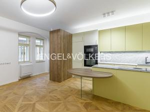 Pronájem bytu 2+kk, Praha - Malá Strana, Nosticova, 44 m2