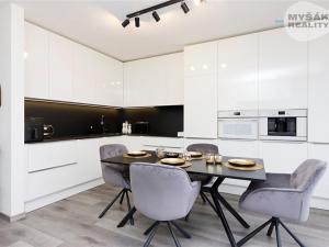 Prodej bytu 1+kk, Hostivice, Ovesná, 36 m2