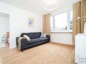 Prodej bytu 4+kk, Praha - Prosek, Ctěnická, 72 m2