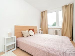 Prodej bytu 4+kk, Praha - Prosek, Ctěnická, 72 m2