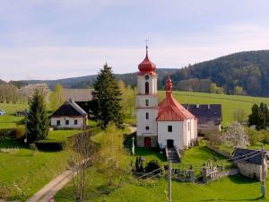 Prodej pozemku pro komerční výstavbu, Staré Město, 2791 m2