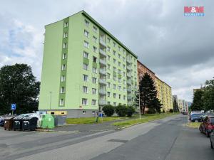 Pronájem bytu 1+1, Ostrov, Družební, 35 m2