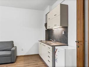 Prodej bytu 1+kk, Praha - Hloubětín, Kukelská, 25 m2