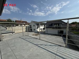 Prodej bytu 3+kk, Dolany, 78 m2