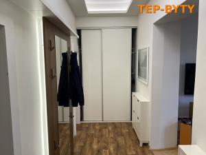 Prodej bytu 3+kk, Teplice, U Hadích lázní, 73 m2