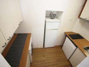 Pronájem bytu 1+kk, Teplice, Alejní, 31 m2